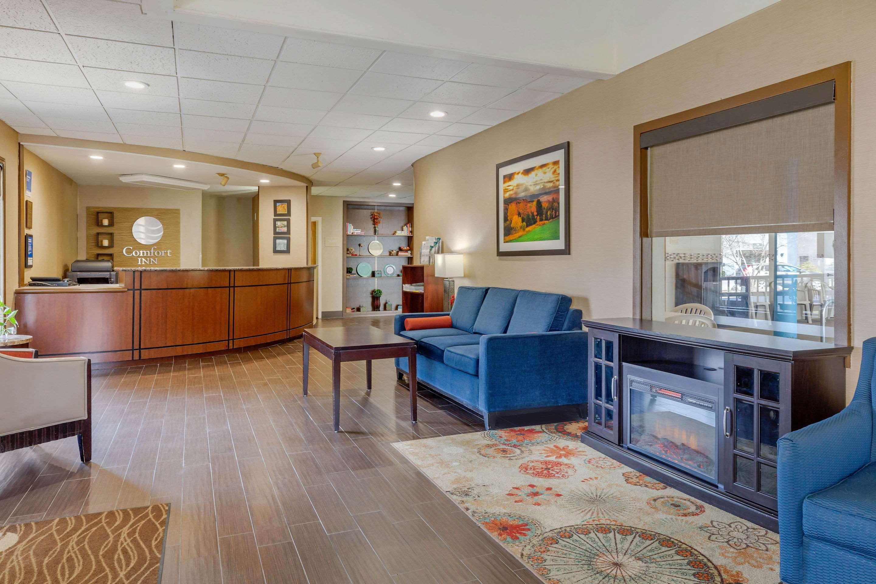 Comfort Inn Rutland - Killington Exterior foto